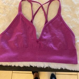 CLEARANCE Lululemon crop top sports bra 6 Med sk0003